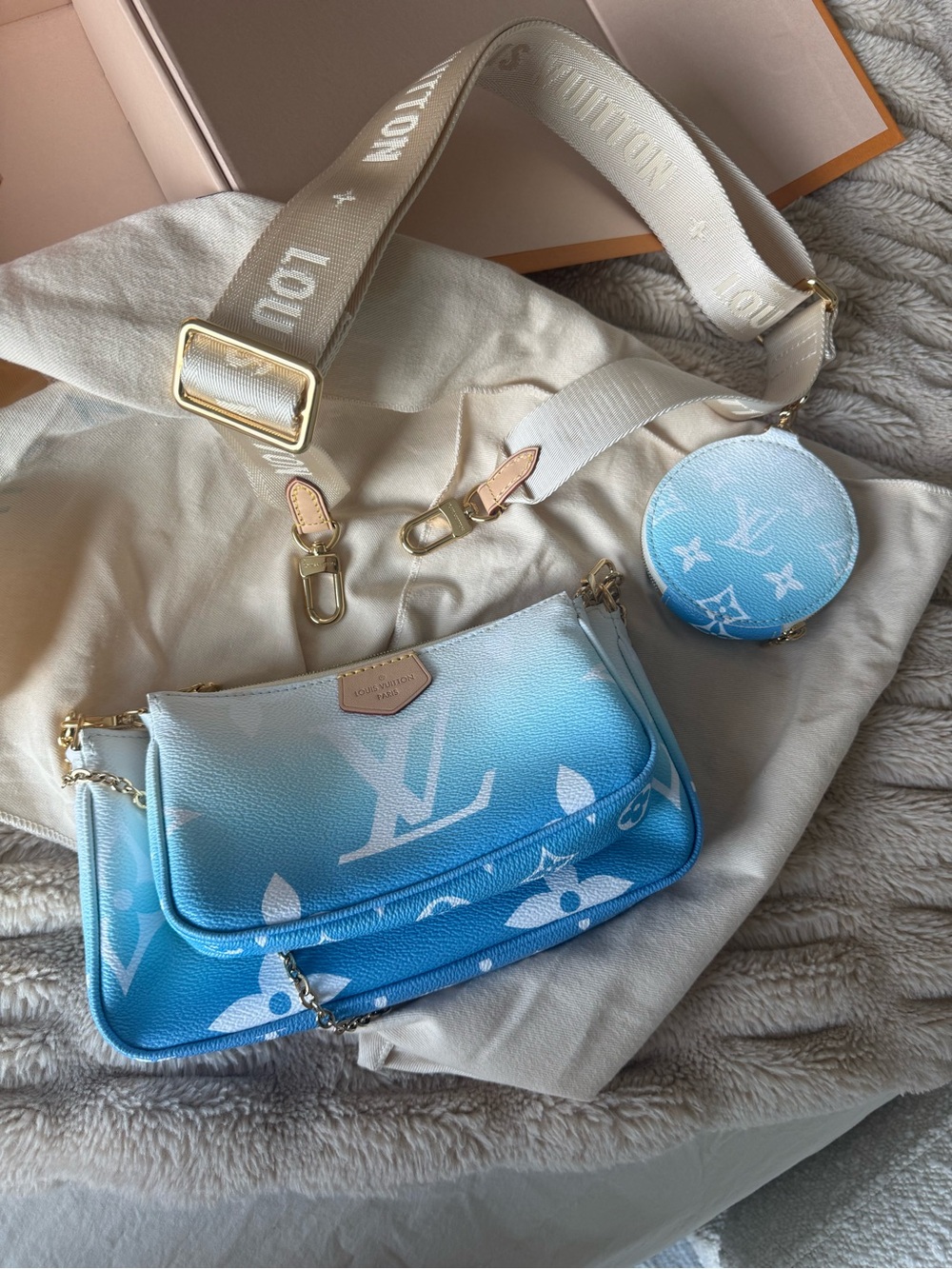 Louis Vuitton Blue Ombre Multi-Pochette Crossbody with Coin Pouch